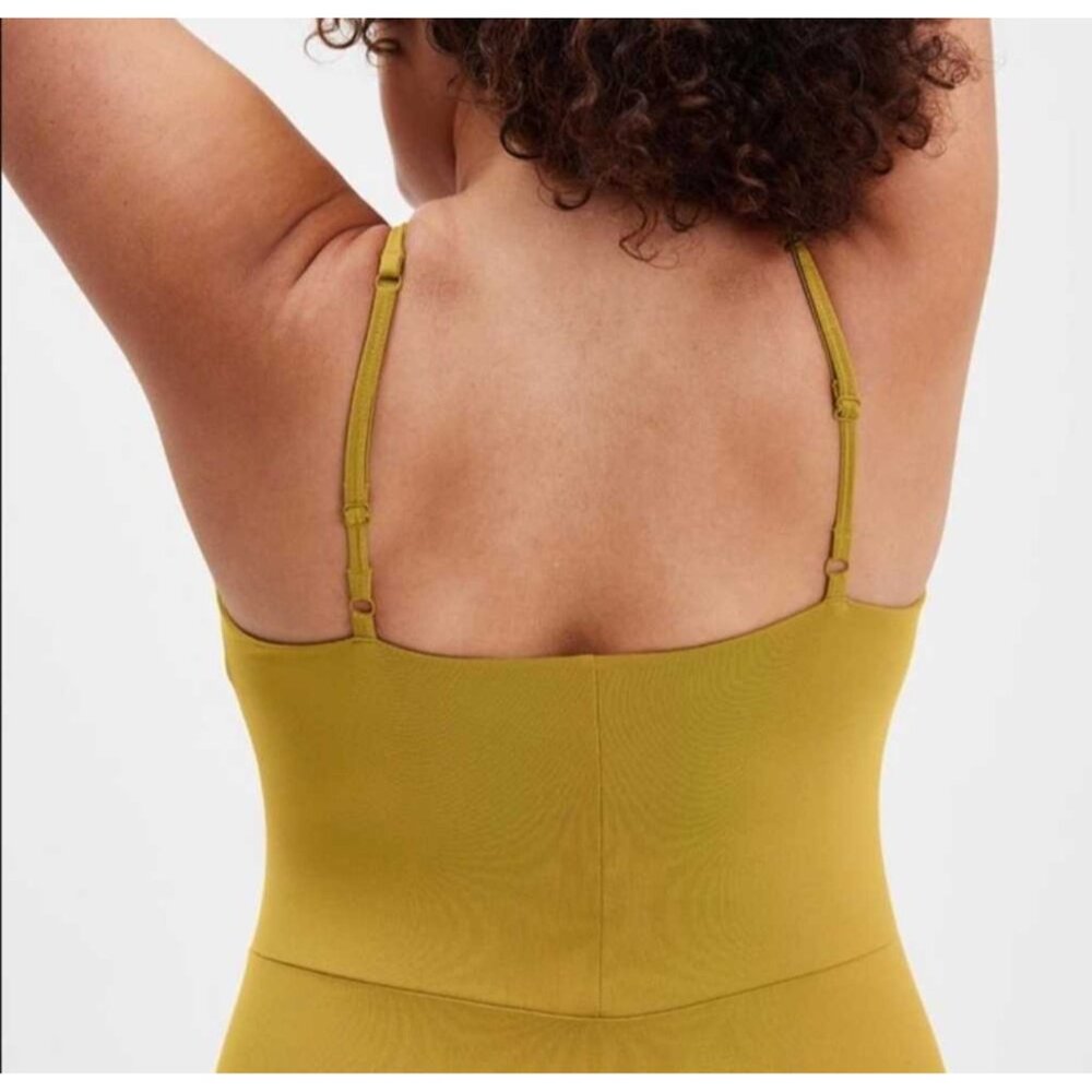 Girlfriend Collective Naomi dress size small workout activewear sport mustard ye - Picture 10 of 11